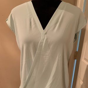 SOHO NY& COMPANY Sea Green V-Neck